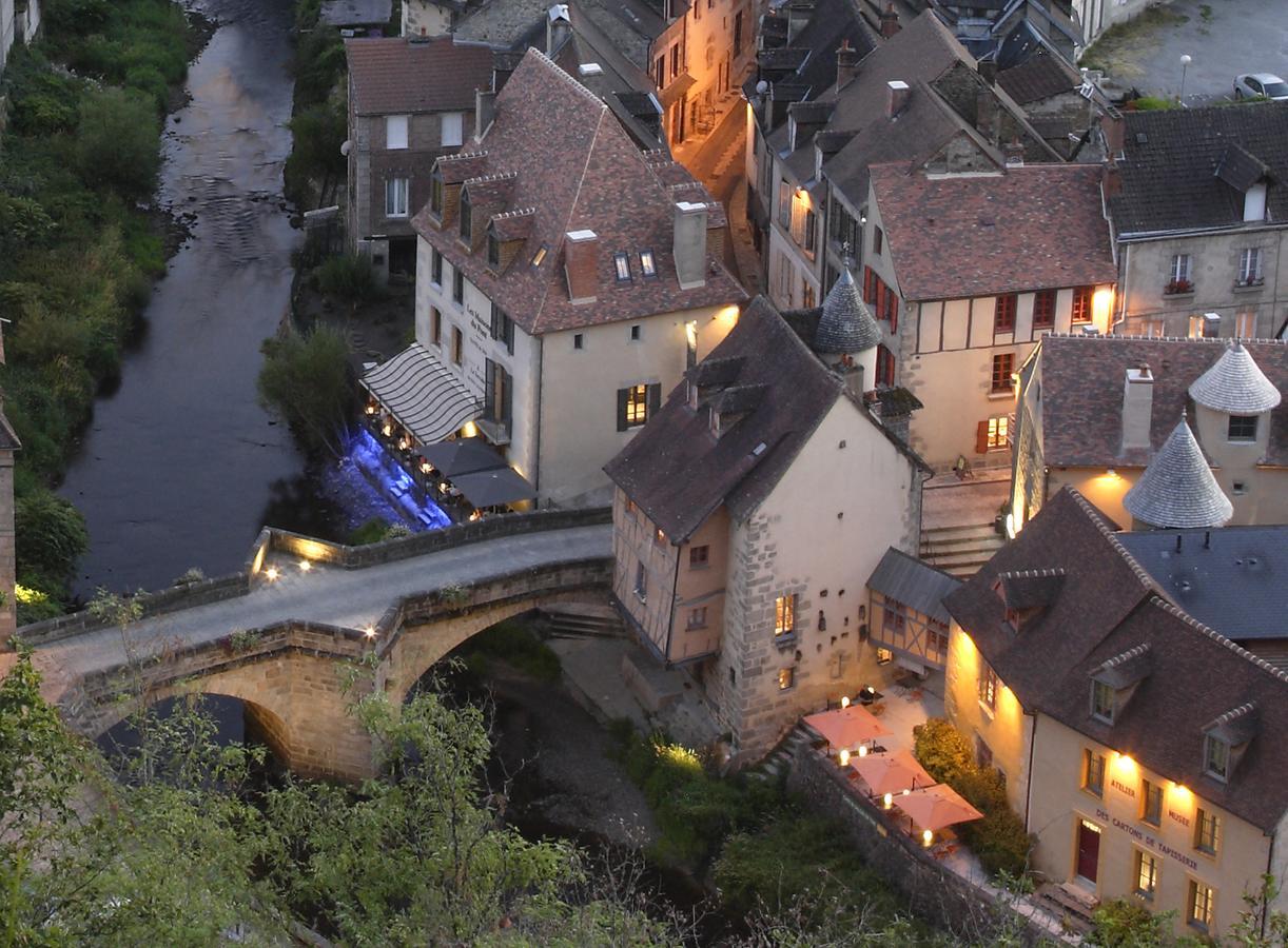 Aparthotel Les Maisons Du Pont - Charme & Caractere Aubusson  Exterior foto